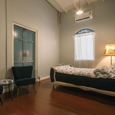 Lhong Yaowarat Hostel Bangkok Extérieur photo